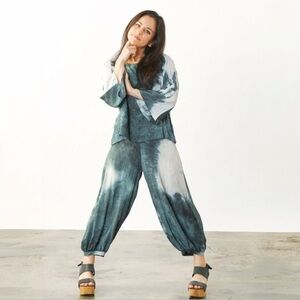 Bryn Walker LagenLook Lantern Balloon Pants Silky Black Grey Tie Dye Medium